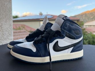 Air Jordan 1 Retro High OG Midnight Navy
