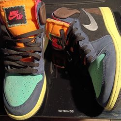 AIR JORDAN 1 RETRO HIGH OG " BIO HACK" OR TOKYO HIGH SNEAKERS SIZE 6Y