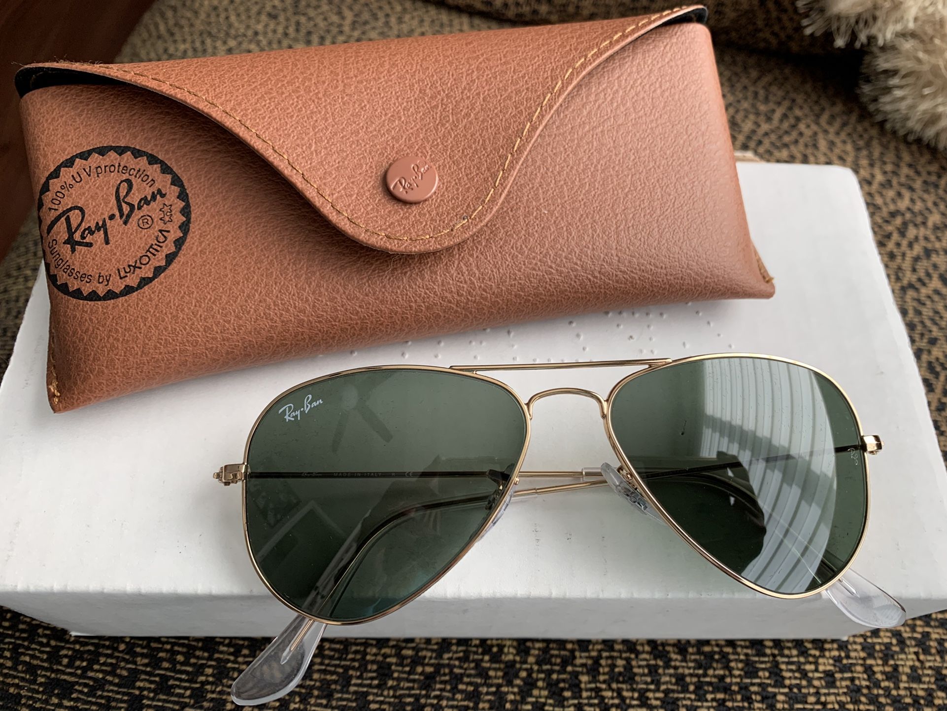 Ray-Ban Rb3044 Aviator Small Metal Sunglasses
