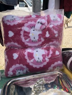 Hello Kitty  Pillows 