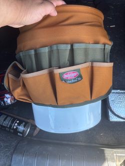 Bucket boss