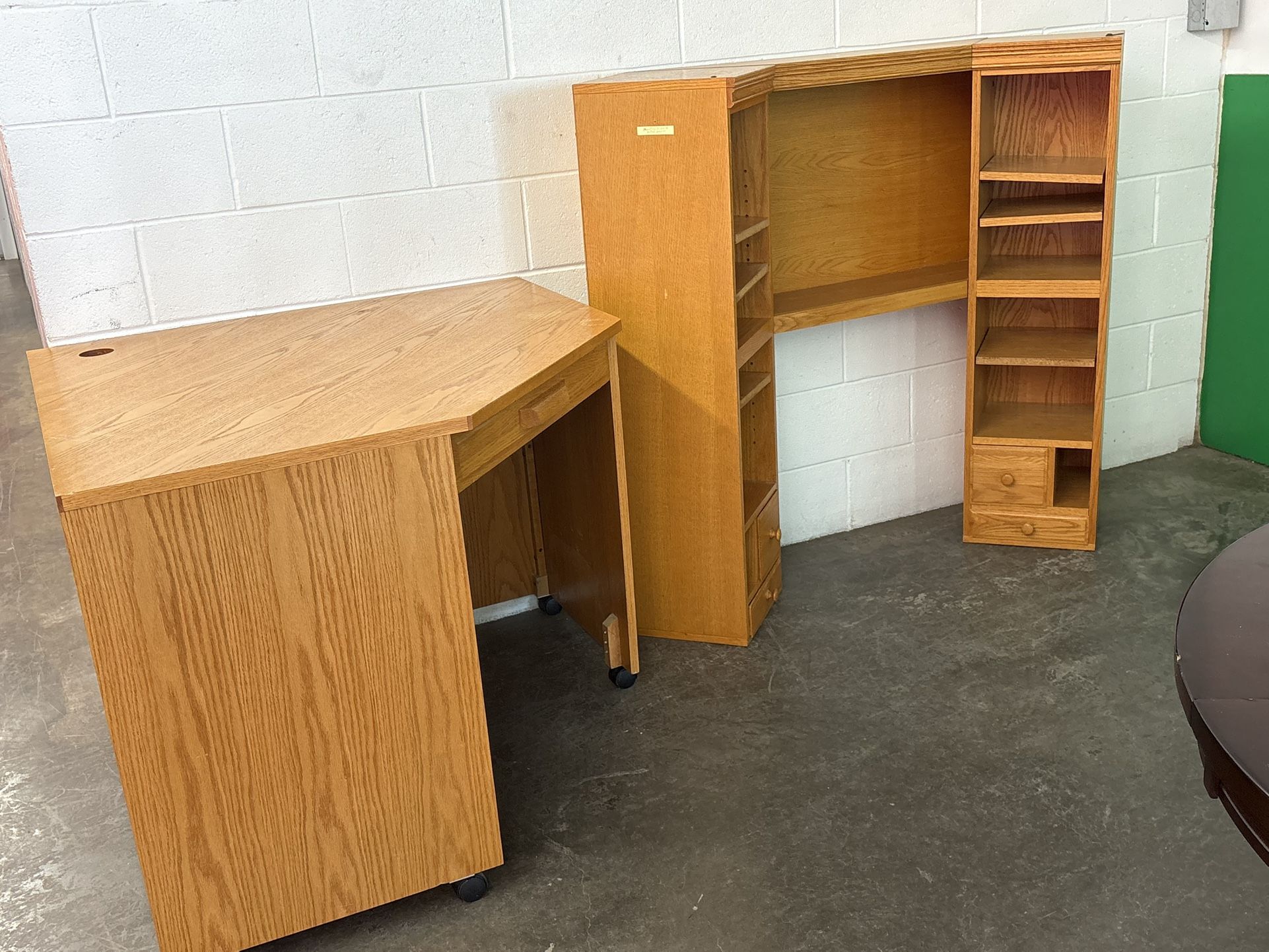 This Is A Computer Desk/Bookcase Shelvingl
