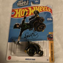 Hot Wheels Short Card Wheelie Chair
