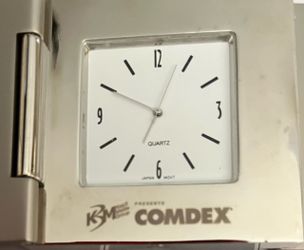 COMDEX Quartz Desk Clock