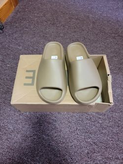 Yeezy Slide 