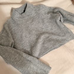 H&M sweater