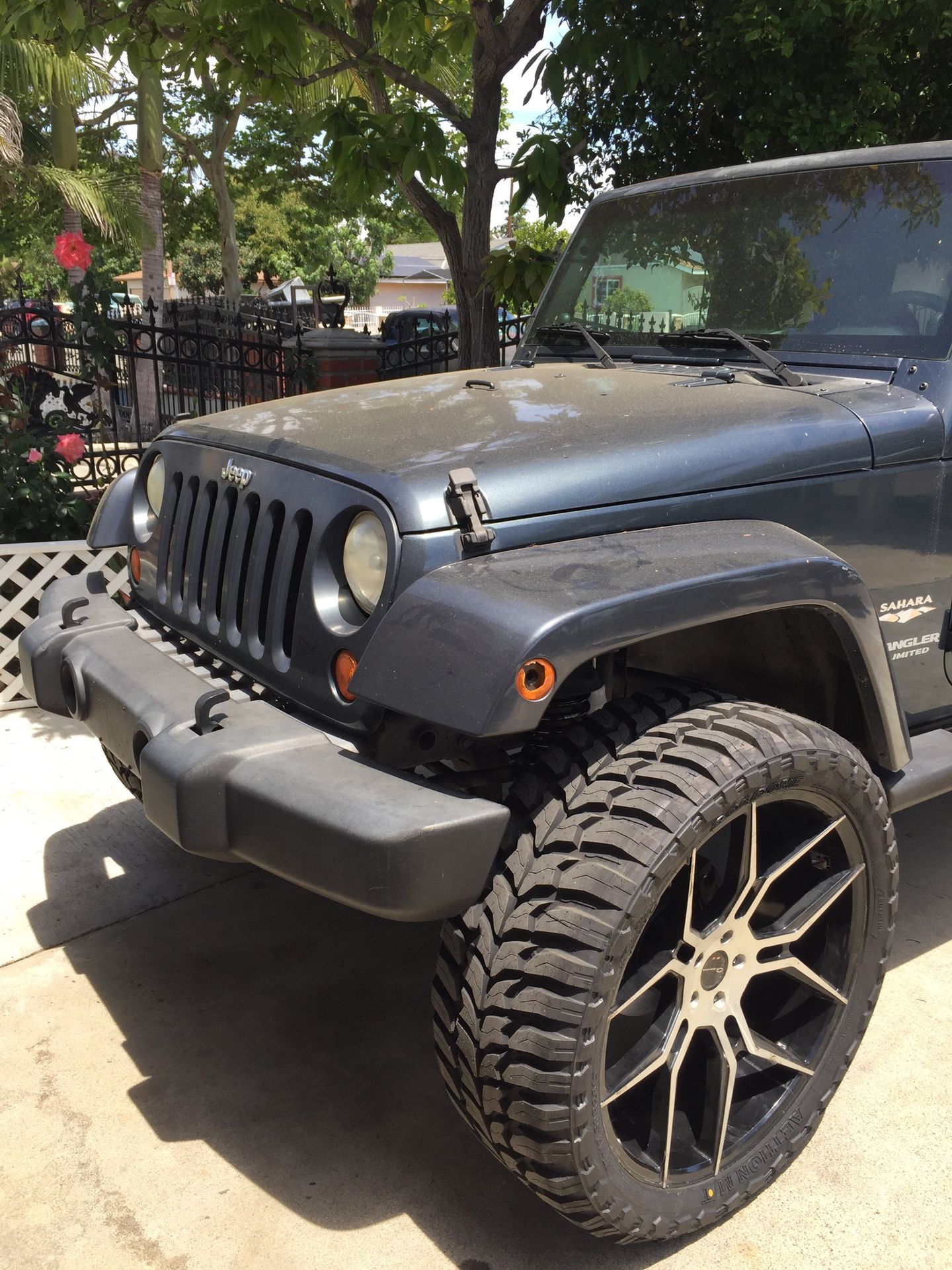 Jeep Wrangler parts (read ad please)..