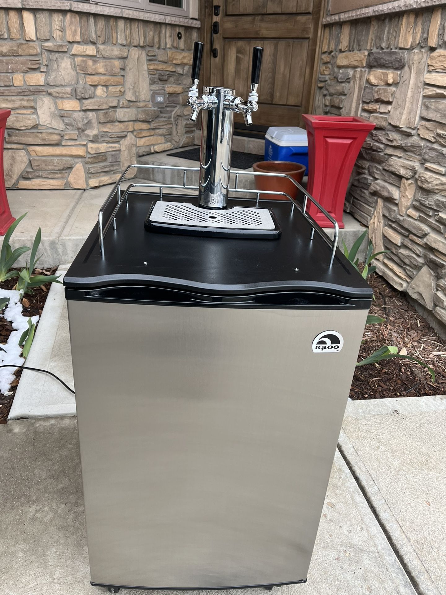 Kegerator Dual Tap