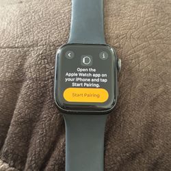 Apple Watch Series 5 44 MM
