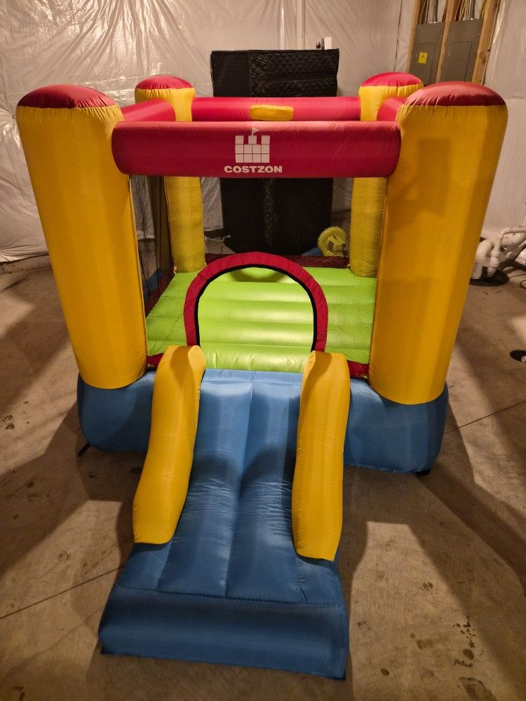 Kids Bounce House
