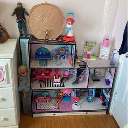 L.O.L House