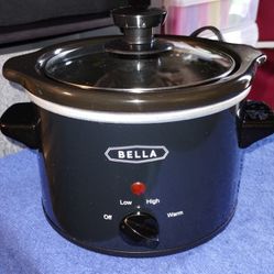 BELLA 1.5QT Slow Cooker 