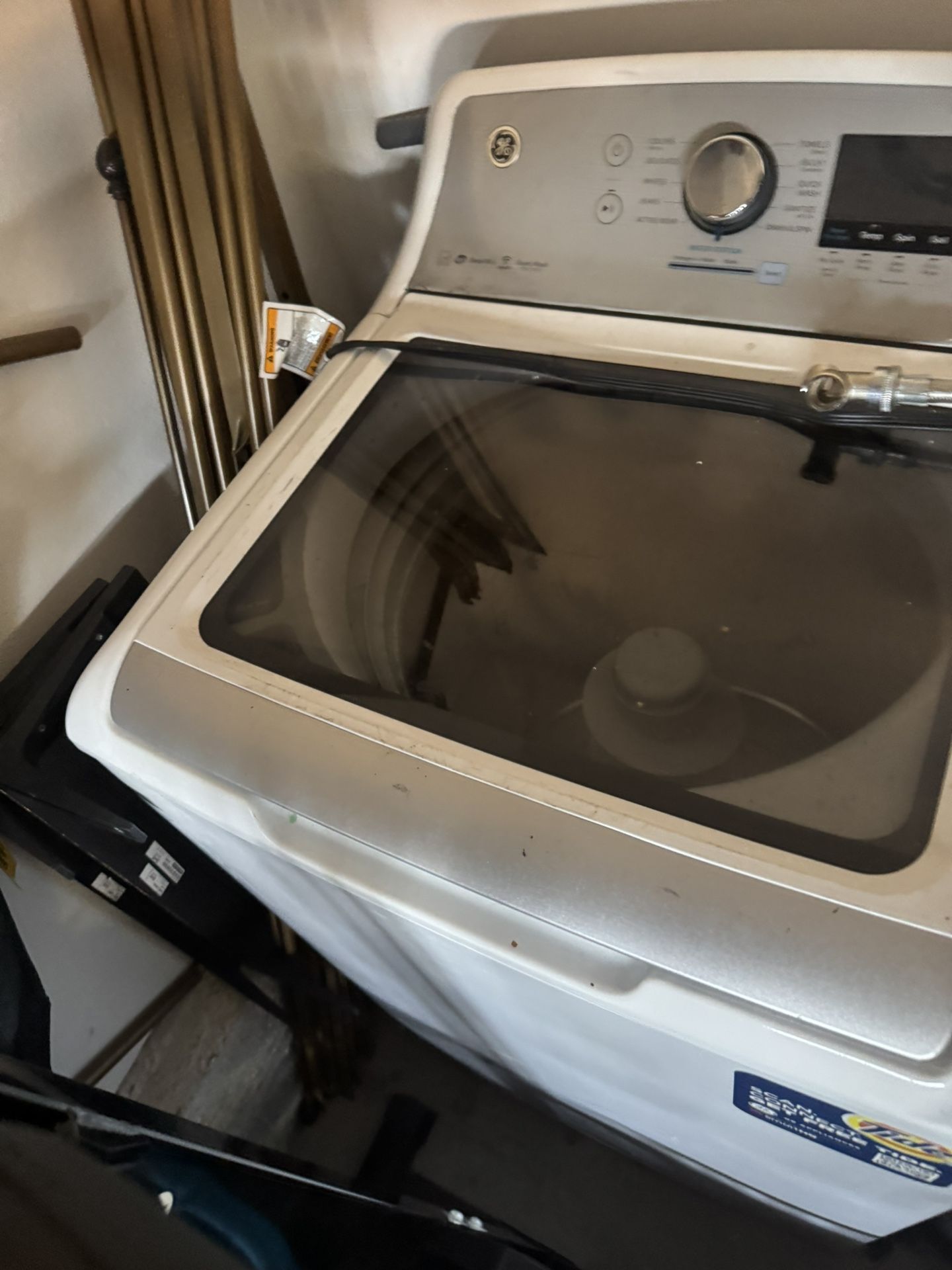 Lg Washer And Electric Dryer