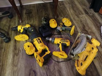 18 Dewalt Tools