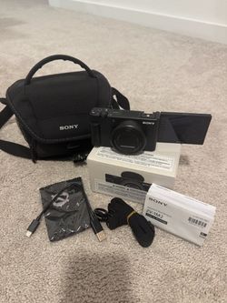 Sony ZV-1 II 4K Camera ZV1M2/B + Sony Case