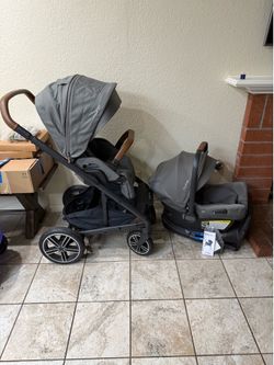Nuna stroller and Carseat with base
