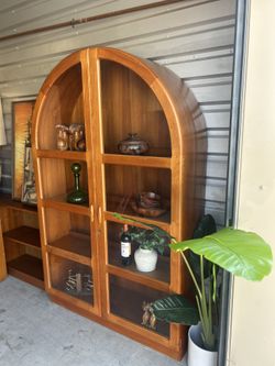 Mid Century Modern DYRLUND China Cabinet Hutch