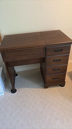 Sewing cabinet for Pfaff