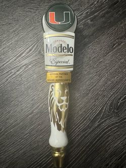 🏈 Limited Edition Miami Hurricanes Modelo Tap Handle – Like New