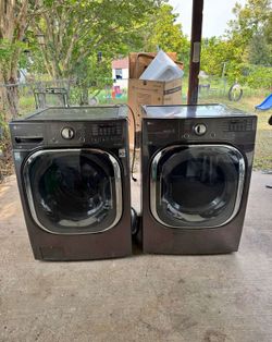LG Washer And Dryer 