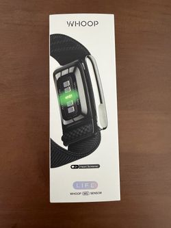 NEW WHOOP MG Life Health & Fitness Tracker 12-Month Membership - Obsidian/Titanium