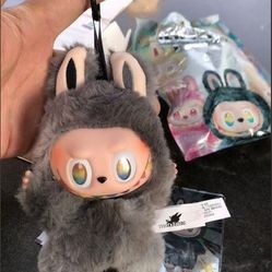 POP MART LABUBU SECRET (ID) Hidden Model “Self” is coming!