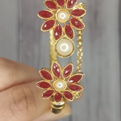 Red Color Crystal Flower With Light Yellow Pearls Adjustable In Size Bangle 