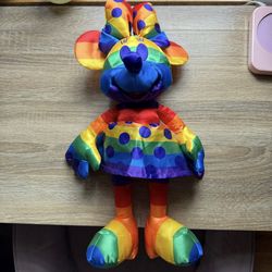 Mickey and Minnie pride plush set