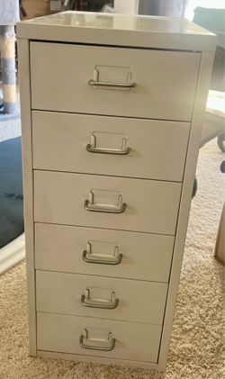 6-Drawer Metal Filing Cabinet / Storage Cabinet