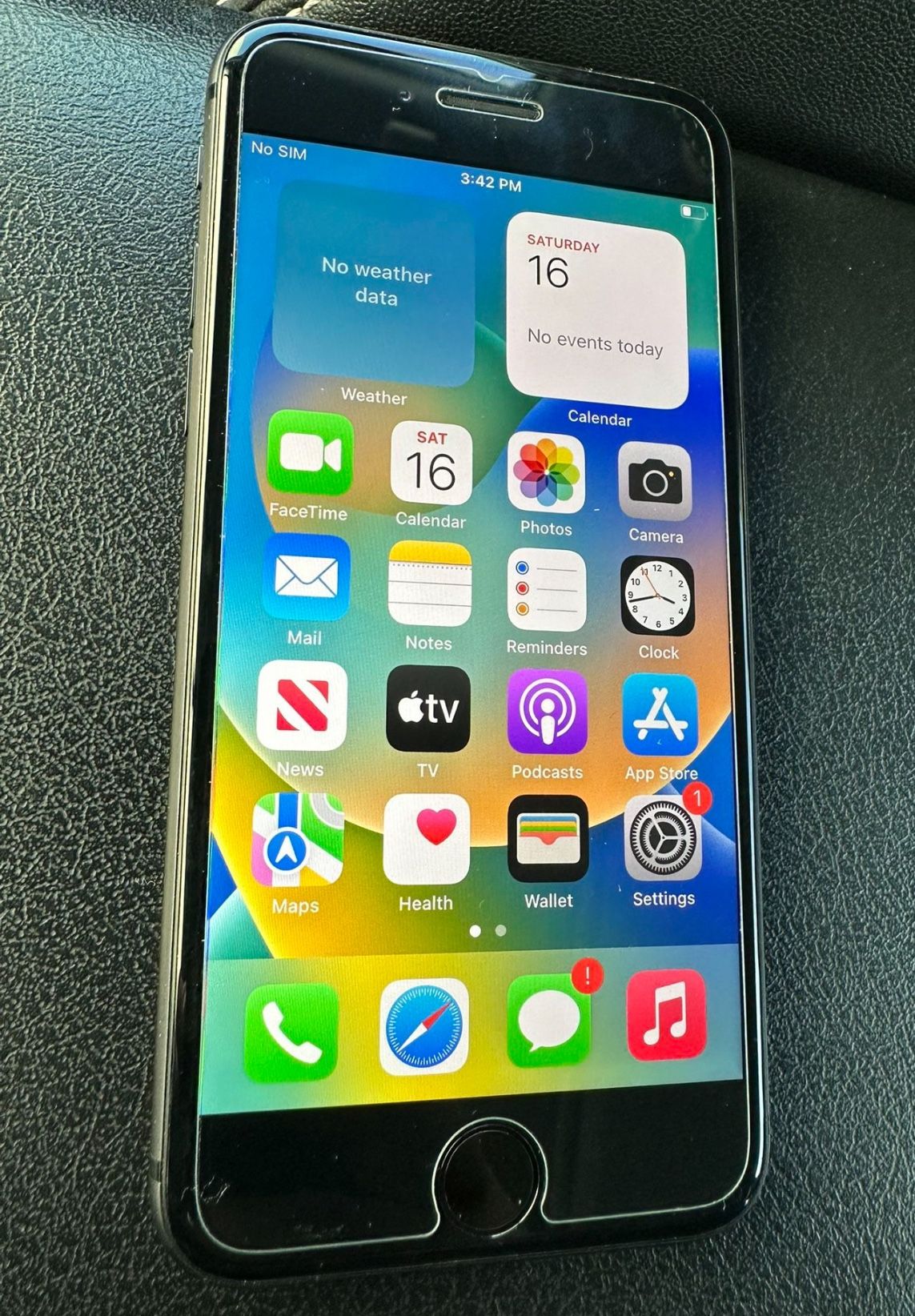 AT&T Apple iPhones Available