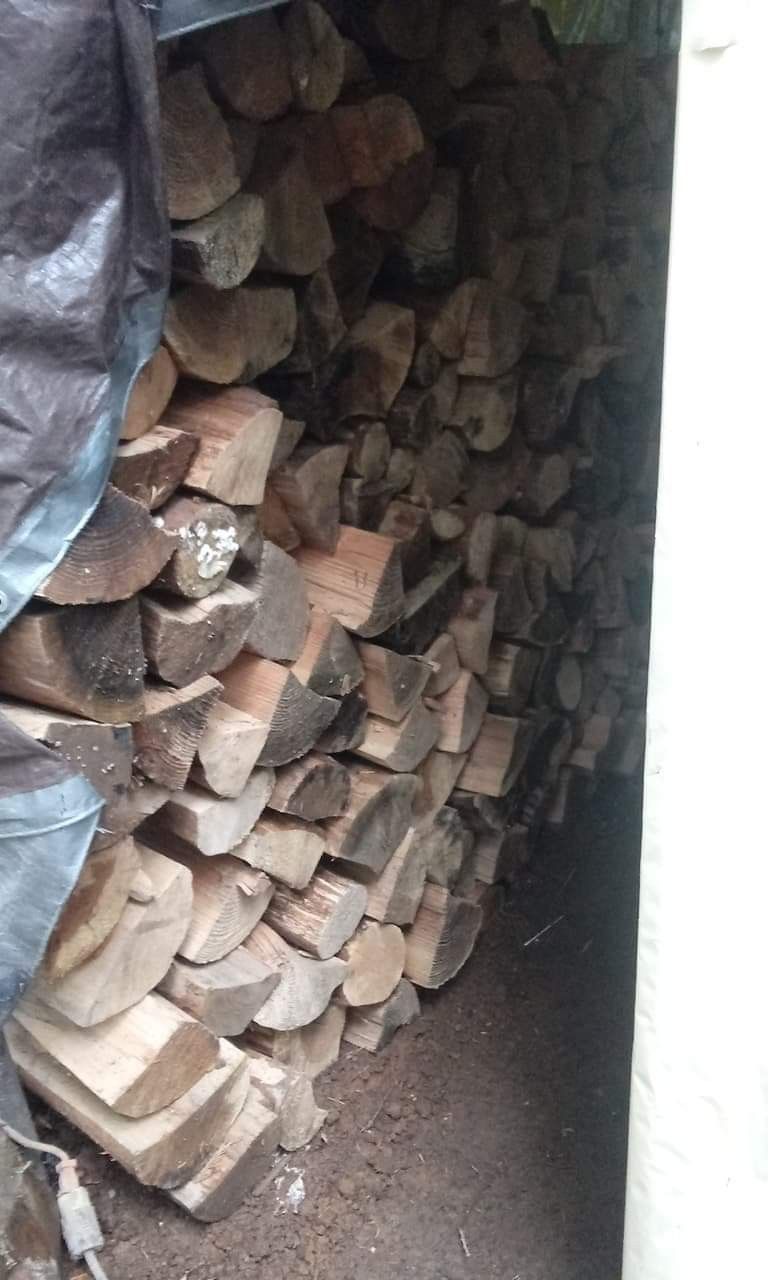 DRY SEASONED WOOD