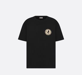 T Shirt D I O R Size L,XL Offer