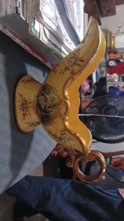 Home decor figurines