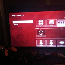 42 In TCL Roku TV With Remote