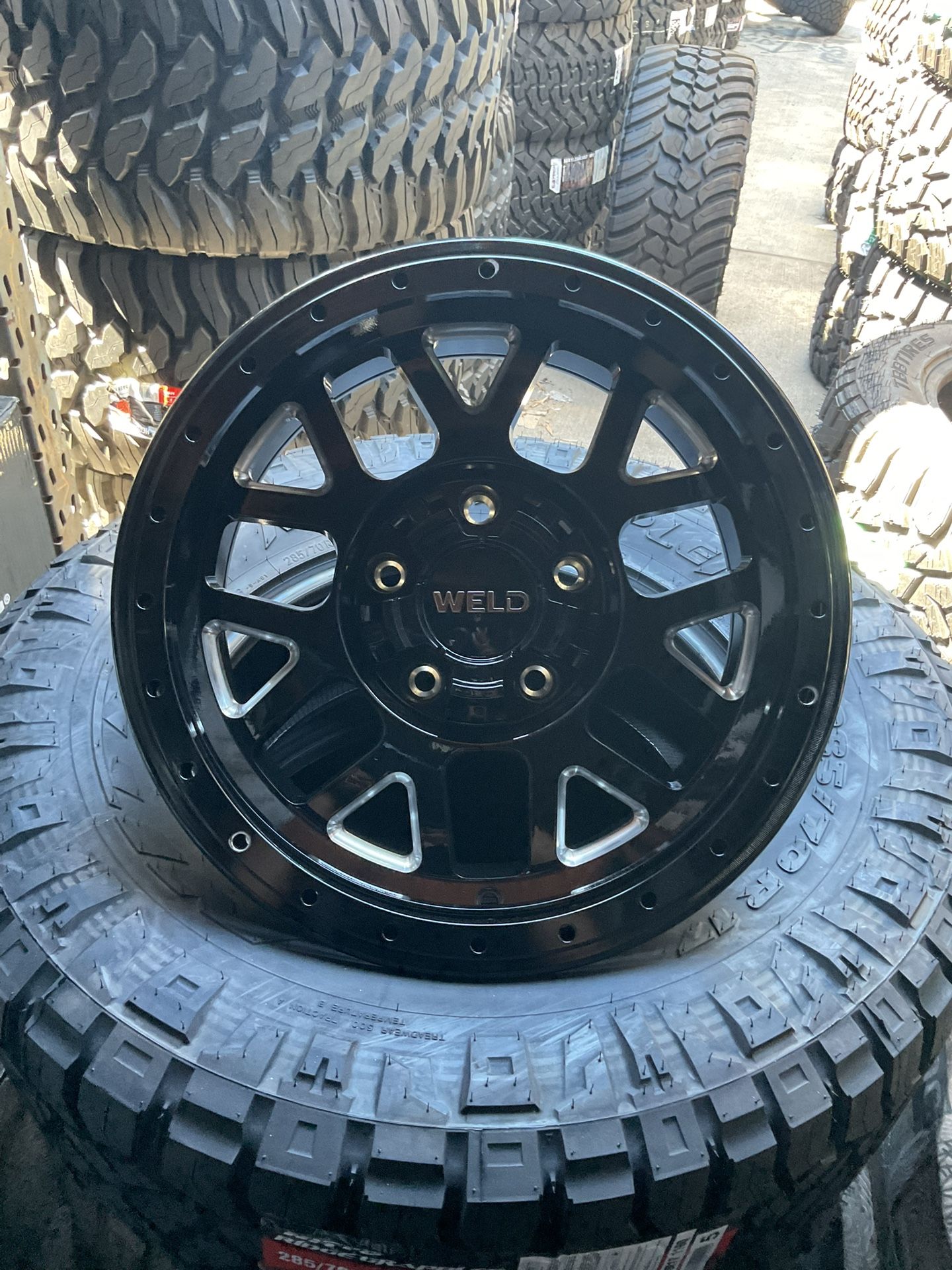 17x9 Weld Cinch Beadlock Wheel