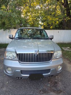 2004 Lincoln Navigator