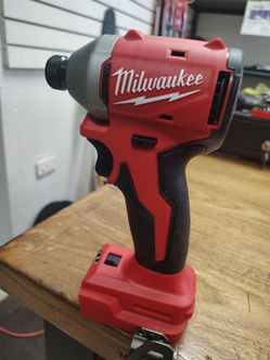 Milwaukee M18 brushless hex impact variable speed tool only