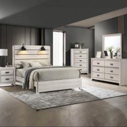 4 Pc Queen Bedroom Set BLACK FRIDAY SALE PROCE VALID TIL 11/29/2024