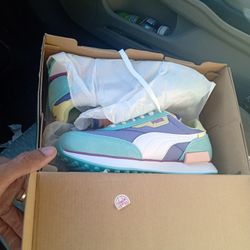 Brand New Puma Future Rider Size 8