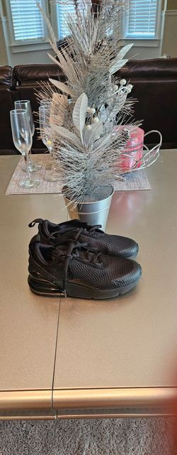 Boys Air Max size 1.5