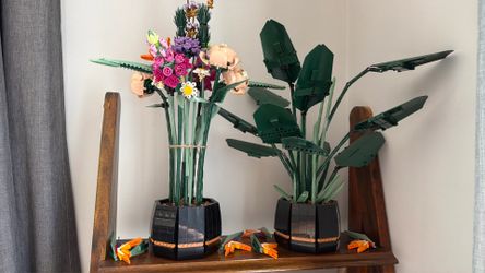 LEGO Floral Bouquet and Birds of Paradise