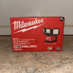 Milwaukee M18 4500lm LED Flood Light