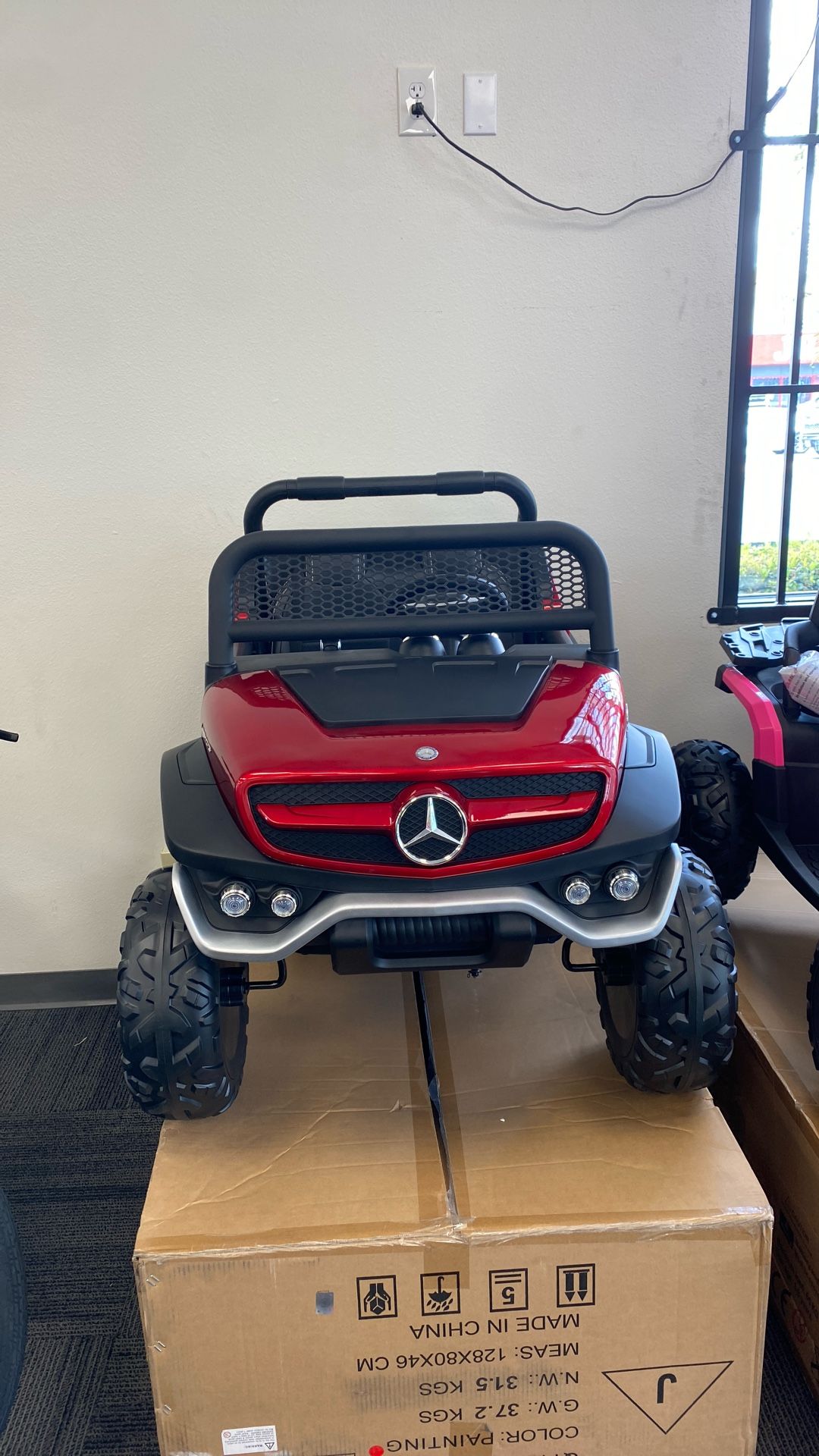 24V Mercedes Benz Ride Car For kids. $20 To take It Home,All Products : American Fashion Style Bags On Sale