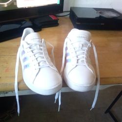 Women's Adidas Sneakers Size 9 