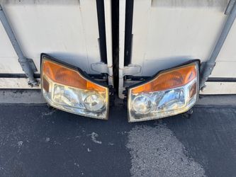 Nissan titan headlights
