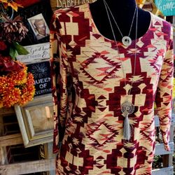 Rebecca Malone Geometric Pattern Top