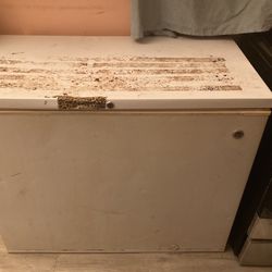 GE Large Chest Freezer