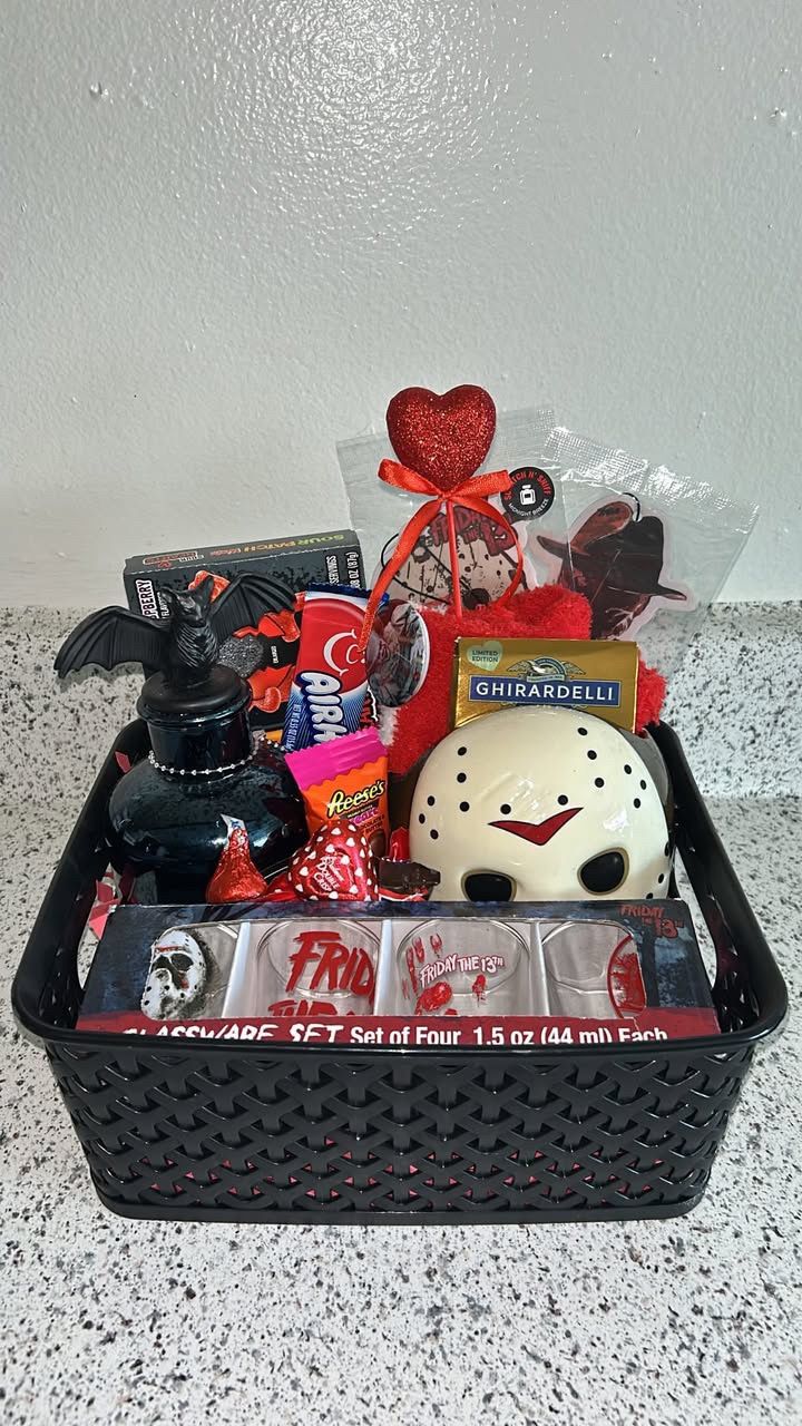 Valentine’s Day Baskets