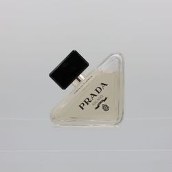 Prada Paradoxe Virtual Flower 