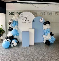 Balloon garland